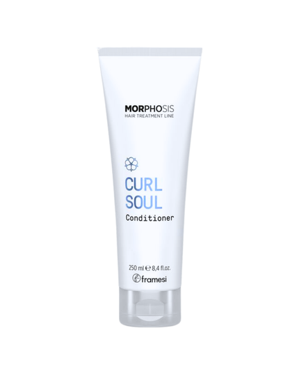Nourishing conditioner for dehydrated hair. Enriched with Cotton Milk, Hyaluronic Acid, Argan Oil, and Hydrolyzed Vegetable Proteins, it adds hydration, softness, and definition without weighing the hair down. It tames and nourishes, making the hair easy to detangle and frizz-free.