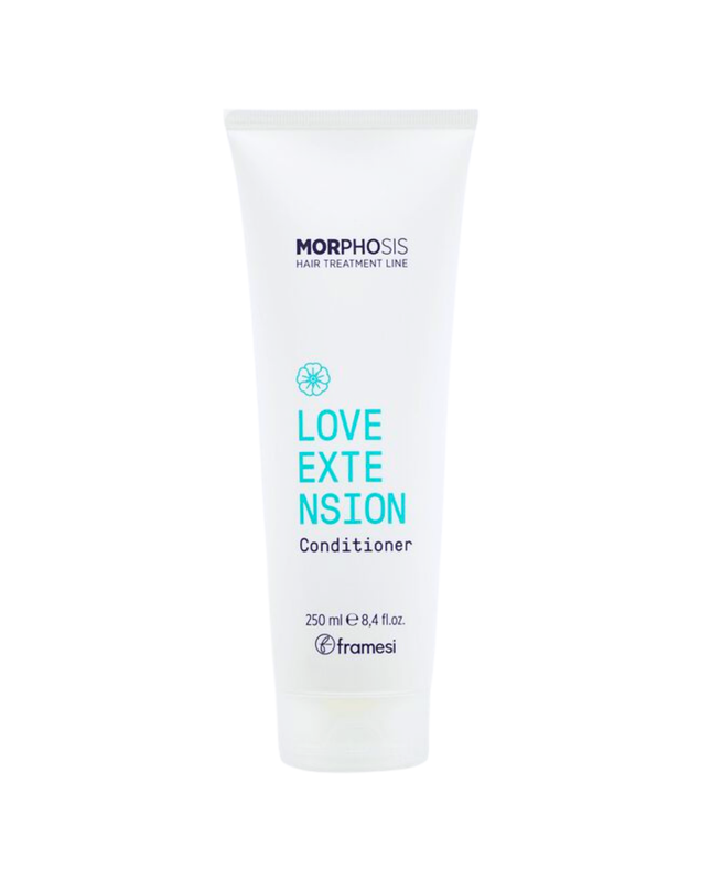 Enriched with Fermented Extract of Althea and Hydrolyzed Soy Proteins, with soothing, softening properties, cleanses gently and hydrates without weighing hair with extensions down, making it easy to detangle. Hair remains extremely easy to comb, soft, and silky.