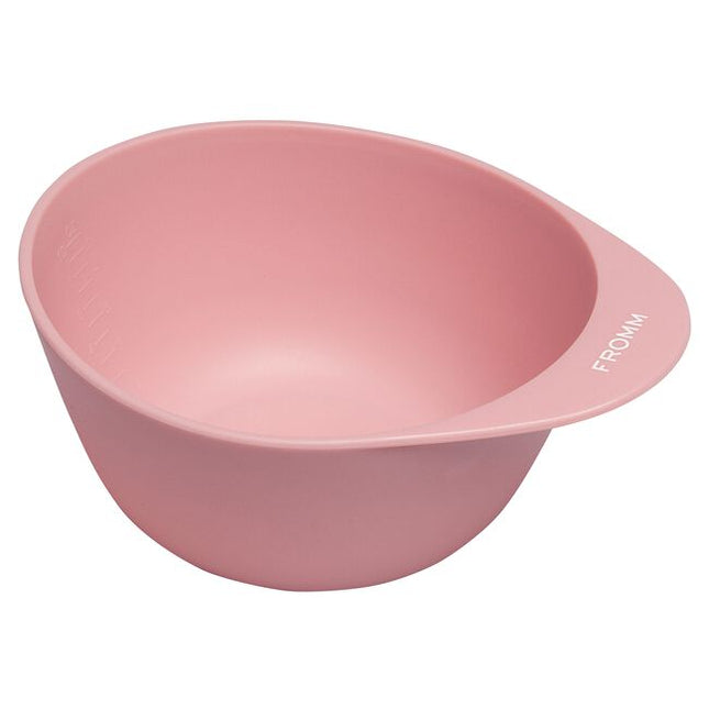 Set of 3 large size mixing bowls for multi color mixing with a stainproof matte finish.