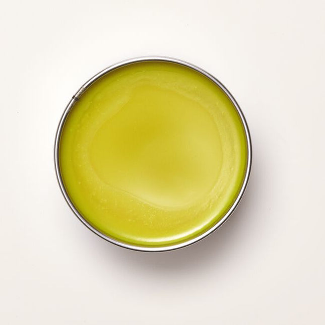 Non- Strip Formula for sensitive and delicate areas with Marula Oil + Pineapple Extract.