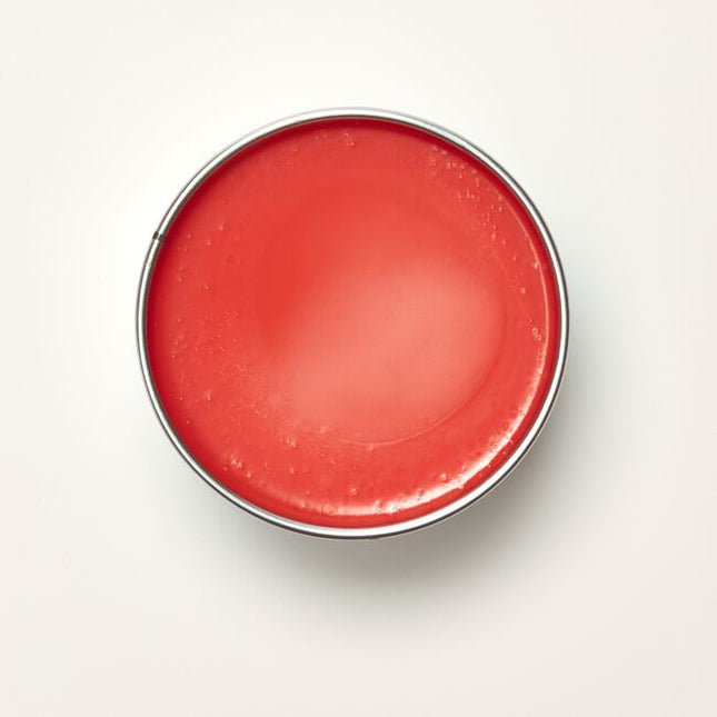 Non-Strip Formula for sensitive and delicate areas with licorice extract.