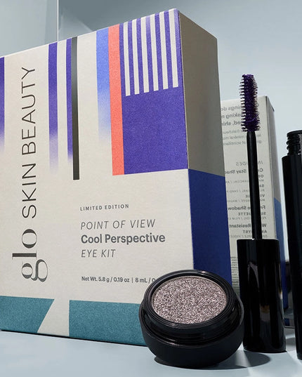 Save 56% on this full-size 5-piece multitasking eye makeup kit in cool-toned, frosted shades. 