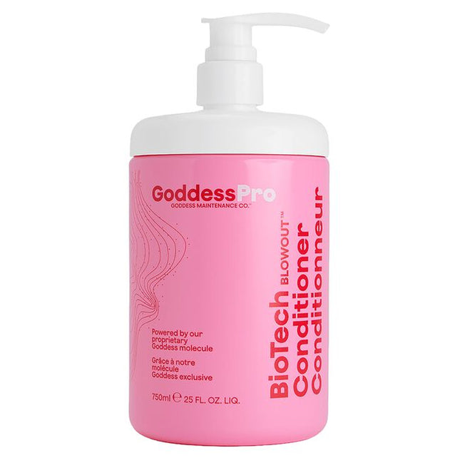 This conditioner delivers balanced care without heaviness, smoothing and detangling hair while bringing the cuticle to a more natural state through precise pH control.