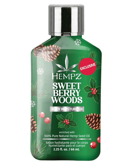 A fresh and sweet way to hydrate with the scent of pine trees and berries, formulated with vitamins and berry extracts that soothe and moisturize the skin.

Scent Notes: Raspberry Jam, Frosted Strawberries, and Maple-Glazed Pinecones