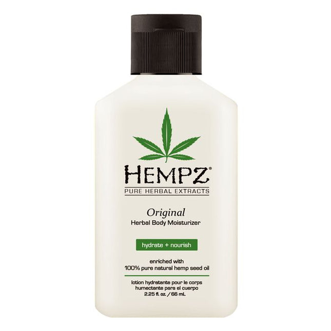Help condition skin with the pure hemp seed oil in our vegan lotion that tempts the senses with a floral-and-banana fragrance.