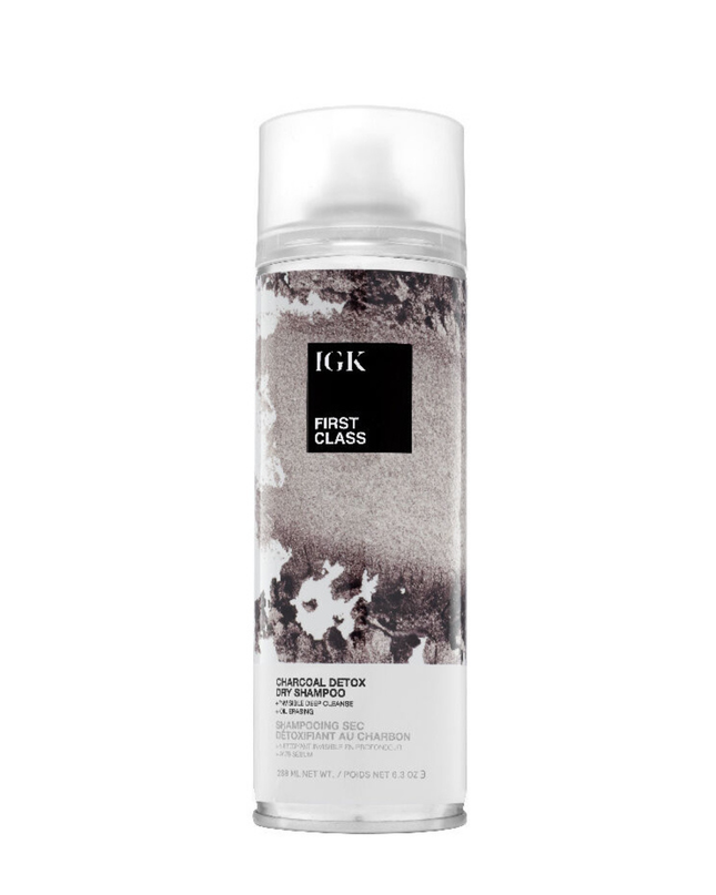 Powerful dry shampoo cleanses even the most oily hair and scalp with oil-erasing, odor-eliminating charcoal powder. This heavy-duty dry shampoo allows you to go even longer between washes; even after workouts. Detoxifying charcoal powder lifts dirt and build up while absorbing oil and sweat. Cooling, calming white tea powder calms scalp and strengthens hair follicles.