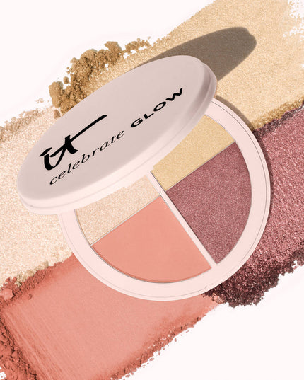 Your limited-edition face and eye makeup palette features 4 multitasking blush, highlight and eyeshadow shades made with your skin tone in mind. Layer over CC+ Cream to create the ultimate holiday glow for all shades.