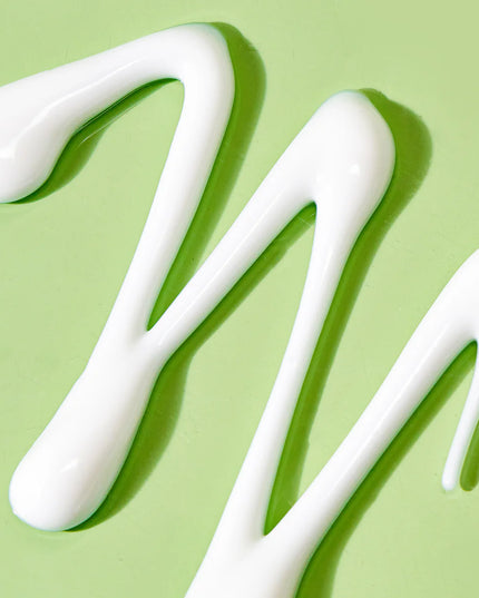 Combining the softness of a cream with the slip of a cleansing oil, this skin-nurturing cleansing balm gently dissolves the day, creating a super-soft, hydrated canvas for serious skincare. With microbiome-friendly fermented squalane derived from 100 percent sugarcane, it helps to optimize the skin’s protective barrier, melting away makeup, sunscreen and impurities without stripping or leaving skin with a tight feeling.