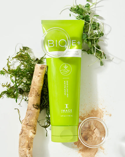 Combining the softness of a cream with the slip of a cleansing oil, this skin-nurturing cleansing balm gently dissolves the day, creating a super-soft, hydrated canvas for serious skincare. With microbiome-friendly fermented squalane derived from 100 percent sugarcane, it helps to optimize the skin’s protective barrier, melting away makeup, sunscreen and impurities without stripping or leaving skin with a tight feeling.