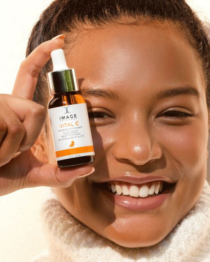 Up your skin’s daily defense system with this multi-vitamin serum. This concentrated essence is infused with a power blend of vitamins, amino acids and plant antioxidants, along with a red rose wine complex to diminish the look of fine lines, dryness and dullness. The hydrating formula delivers maximum antioxidants for radiant, healthy-looking skin.