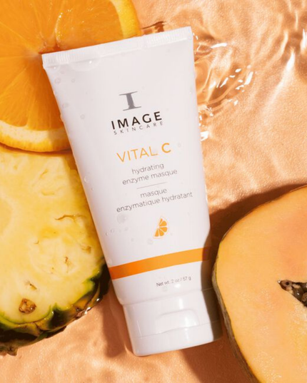 The perfect skin resurfacing agent for the redness- and rosacea-prone, this masque utilizes natural enzymatic exfoliants to gently dissolve the buildup of dead skin cells that dull the surface of the skin. It infuses skin with protective antioxidants and vitamins that nourish and promote healthy looking skin.