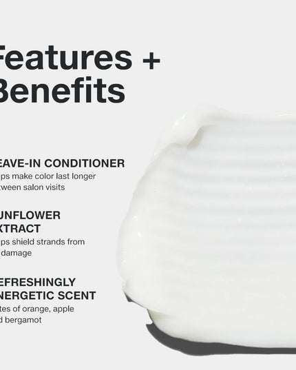 Color Protect Locking Spray
Maintains Vibrancy + Adds Shine

Helps make color last longer between salon visits. Sunflower extract helps protect against sun damage. Leaves hair vibrant with radiant shine.