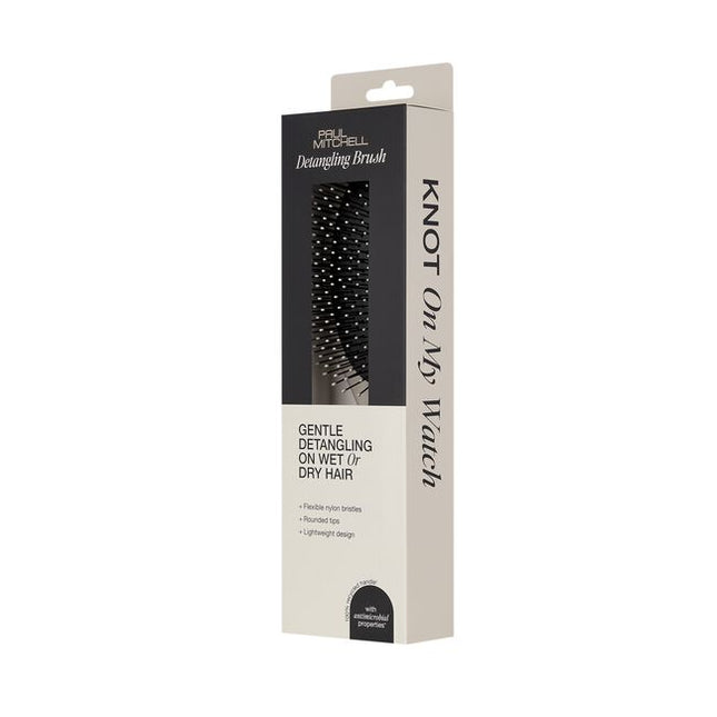 PAUL MITCHELL DETANGLING BRUSH
Detangling has never been this easy.
Ideal for use on both damp and dry hair, this Detangling Brush with flexible bristles is ideal for fast styling and easy detangling. Prep your hair for great style with ease.