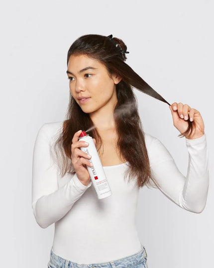 Turn up the heat with this quick-drying thermal protection hairspray that helps protect strands when using curling irons and flat irons. It contains rice hull extract that builds a lightweight barrier between hair and heat styling tools, while wheat proteins boost hair's strength. The flexible-hold, humidity-resistant frizz-fighting formula is the perfect finishing touch for any style—curly or straight.
