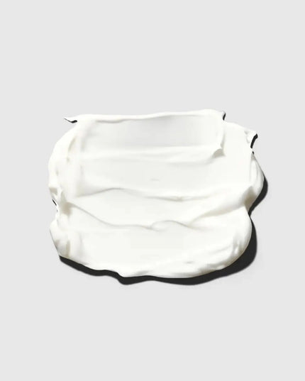 Smooth styling cream for men creates laid-back hairstyles with natural shine. 