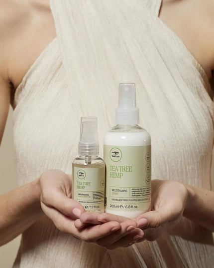 Get a replenishing boost of hydration with this luxurious oil. Infused with nutrient-rich hemp seed oil, it melts into hair and skin for a silky-smooth finish while indulging the senses with a balancing, nature-immersive aromatherapy-inspired experience.