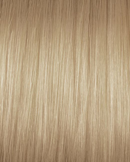 5 minutes or less! That's all it takes to get fast and fabulous blonde hair with Quick Tone Liqui-Creme Toners - a swift, powerful way to make your mark on prelightened looks. Featuring anti-breakage technology and nourishing exotic oils for maximum shine, this Blonde Life collection of Sand, Silver, Violet, and Clear lets you trend-set gorgeous blonde creations faster than ever before. Go for solo shades or intermix; this gleam team makes brass a thing of the past.