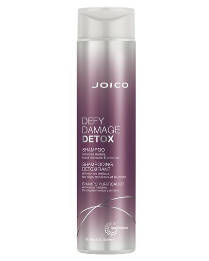 Wash away hard water residue, trace minerals, product buildup, and copper with this deep-cleansing shampoo that won’t leave hair feeling dry. Formulated with a bio-based chelator and Activated Charcoal, Defy Damage Detox Shampoo builds bonds and transforms dull, lackluster locks into hair that feels clean and soft.