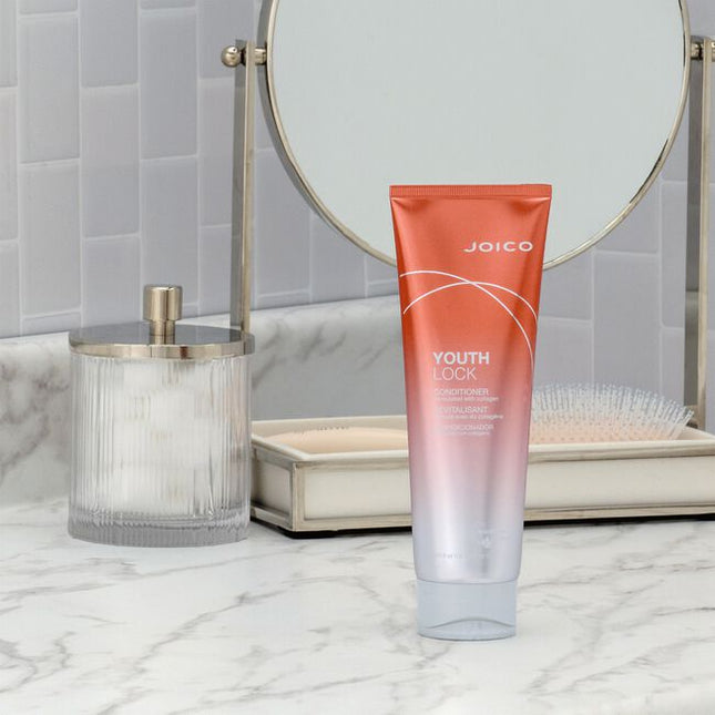 Reinventing dry, brittle hair that’s falling short these days, YouthLock Conditioner delivers a transformative new outlook on life! Thanks to a collagen-enriched formula designed to recreate the timeless body, bounce, shine, and softness of earlier days, wiry strands get a second chance; daily detangling becomes a breeze; and hair fall is reduced. The power of Buriti fruit oil helps restore that ageless hydration and shine.