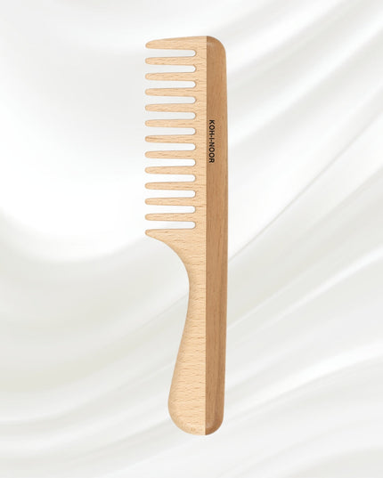 Use this exquisite comb to smooth out coarse and thick hair. Handcrafted, its teeth are expertly carved and refined to help detangle and style hair. Always gentle, this comb is durable and will keep your hair looking its best.