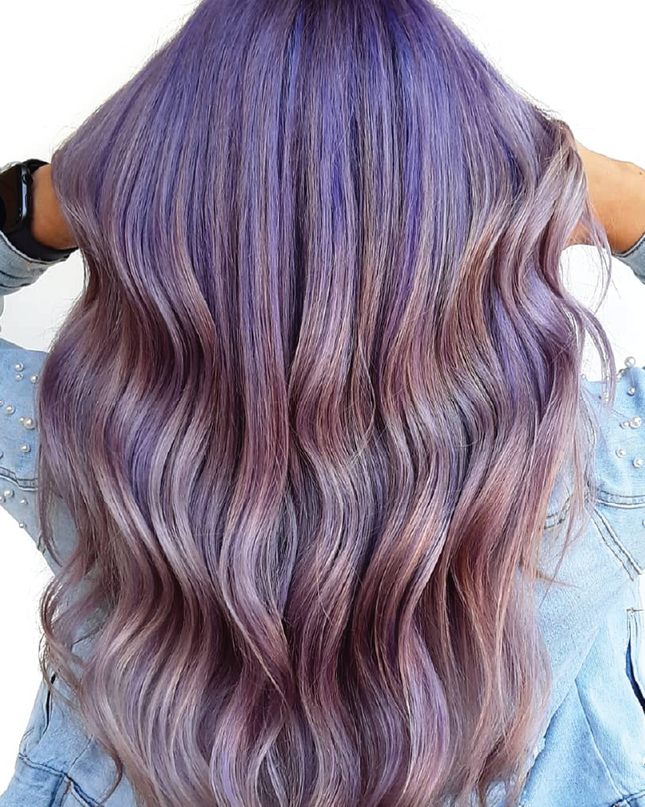 It’s time we kicked soaps, suds, and sulfates to the curb. All this time shampoo has been stripping the color, natural oils, inherent beauty from our hair. No more.