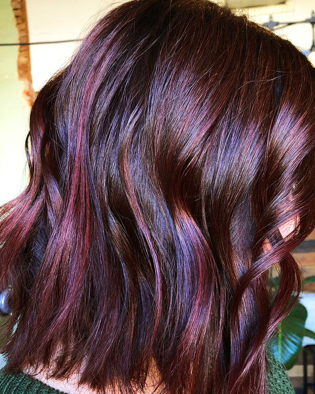 Experience instant semi-permanent for vivid fashion, pastel, and natural hair color with Keracolor’s Color + Clenditioner. Non-damaging deposit-only, this clenditioner replenishes your hair while enhancing, transforming and toning your hair color. It’s built smart, adding color intensity with every use and extending color between salon trips.
