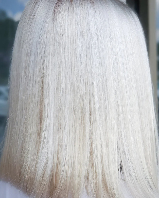 Experience instant semi-permanent for vivid fashion, pastel, and natural hair color with Keracolor’s Color + Clenditioner. Non-damaging deposit-only, this clenditioner replenishes your hair while enhancing, transforming and toning your hair color. It’s built smart, adding color intensity with every use and extending color between salon trips.