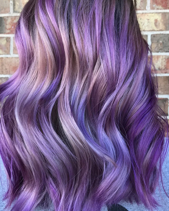 Experience instant semi-permanent for vivid fashion, pastel, and natural hair color with Keracolor’s Color + Clenditioner. Non-damaging deposit-only, this clenditioner replenishes your hair while enhancing, transforming and toning your hair color. It’s built smart, adding color intensity with every use and extending color between salon trips.