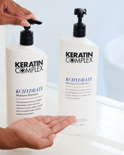 This hydrating shampoo is packed with proteins, amino acids, and vitamins to nourish, soften, and add shine. No added sulfates, sodium chloride, and parabens. Inspired by the sun-soaked beaches of South Florida, it features our signature scent—a blend of candied apple, whipped cream, sandalwood and rose—for a touch of summertime luxury in every wash.