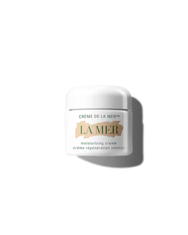 An icon for a reason. This rich face cream helps heal dryness & energizes repair to unlock a rejuvenating transformation. Used daily, it helps improve skin’s barrier for healthier, firmer skin. Fueled by our visible youth-regenerating Miracle Broth™ and a 50-year legacy of bioenergetic science. Filled by hand.