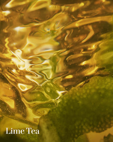 An icon for a reason. This rich face cream helps heal dryness & energizes repair to unlock a rejuvenating transformation. Used daily, it helps improve skin’s barrier for healthier, firmer skin. Fueled by our visible youth-regenerating Miracle Broth™ and a 50-year legacy of bioenergetic science. Filled by hand.