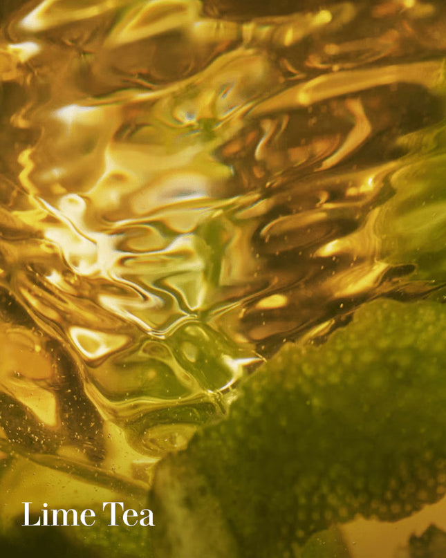 An icon for a reason. This rich face cream helps heal dryness & energizes repair to unlock a rejuvenating transformation. Used daily, it helps improve skin’s barrier for healthier, firmer skin. Fueled by our visible youth-regenerating Miracle Broth™ and a 50-year legacy of bioenergetic science. Filled by hand.