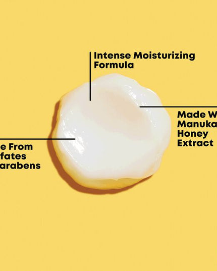 A Curl Can Dream Rich Mask is a deep hydrating hair mask that preserves the pattern of curls and coils. It is infused with Manuka honey extract, which acts as a natural humectant and adds moisture to hair, and is free of silicones, sulfates, parabens, mineral oil, petrolatum and paraffins.