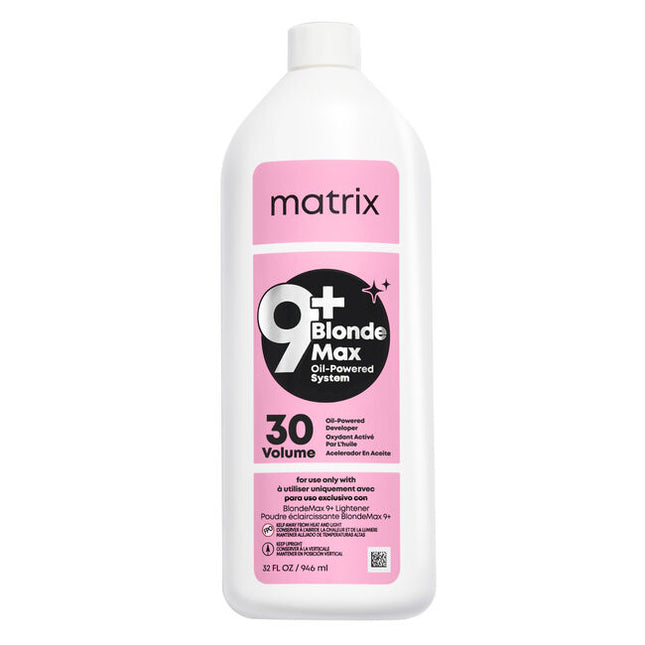 Matrix's BlondeMax 30-Volume Oil-Powered Developer is the dedicated developer for BlondeMax 9+ Lightener, designed for all hair levels and textures to deliver our fastest, cleanest, and most even lift for the brightest blonde. ---When used with BlondeMax 9+ Lightener, it delivers up to 9 levels of lift for the brightest results.