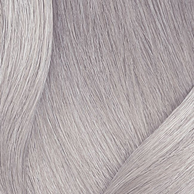 Matrix's 1st Acidic Gel-Cream Toners With Real-Time Visible Oxidation
Tonal Control Pre-Bonded is an acidic, demi-permanent hair color ideal for glossing, toning, and post-lightening control. 