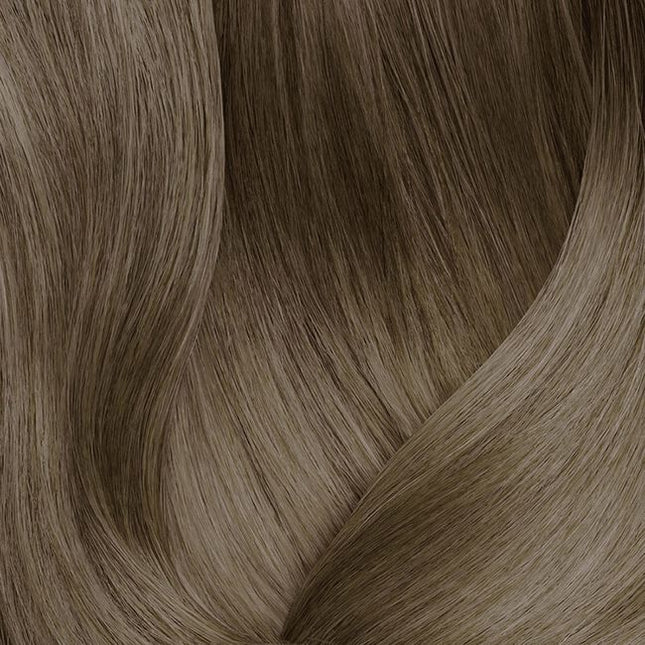 Matrix's 1st Acidic Gel-Cream Toners With Real-Time Visible Oxidation
Tonal Control Pre-Bonded is an acidic, demi-permanent hair color ideal for glossing, toning, and post-lightening control. 