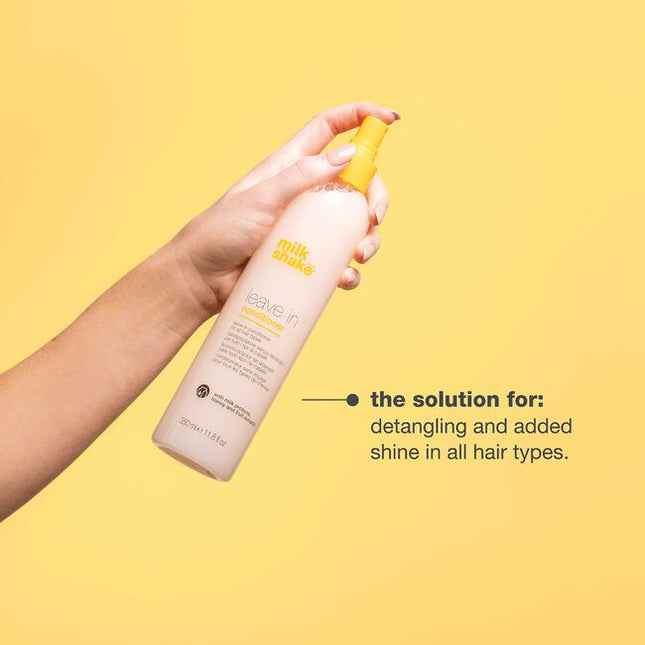 Detangle & rehydrate with milk_shake leave in conditioner. Formulated with milk proteins fruit extracts, this leave-in conditioner spray strengthens hair structure while adding a natural shine.