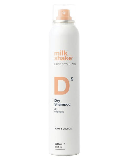 A weightless dry shampoo that instantly refreshes the hair and scalp with a clean, matte finish. This ultra-light spray absorbs excess oil and impurities without leaving any white cast or residue—even on dark hair—leaving strands feeling clean, lifted, and full of life.