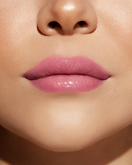 Go big on plumping with nourishing ingredients and a cushiony, high-shine finish. This cooling, tingling gloss is formulated to give lips a boost with hydrating hyaluronic acid. From wearable nudes to mod brights, these glossy hues are what you need for a full and pouty look.