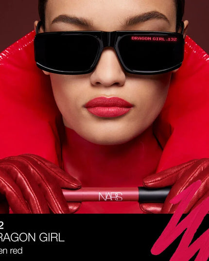 Potency meets precision with Powermatte High-Intensity Lip Pencil, a fully loaded matte lip formula charged with up to 12-hour staying power. Transformative cream-to-matte texture applies effortlessly and seals in a bold, matte finish. Choose from 10 power shades and let lips dry down fully for transfer-proof results. Power Pigment Complex—a dynamic blend of pure pigments and color-locking ingredients—saturates lips with dense color that glides effortlessly and wears comfortably. Power. Pigment. Precision. 