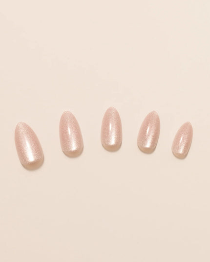 A symbol of strength and hope, the Pink Ribbon press-on nail kit stands in solidarity and resilience for breast cancer awareness. These short, almond-shaped, velvet pink nails radiate femininity in the face of challenges, and the courage to keep wearing confidence. Wear the Pink Ribbon as your badge of support.