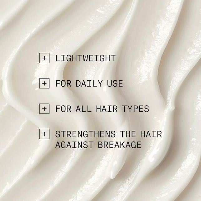 Restore your hair’s youthfulness with Nioxin Age Defense Conditioner, a conditioner for aging hair. This lightweight, deeply moisturizing conditioner strengthens the hair against breakage, leaving it smooth from root to tip. Nioxin Age Defense Conditioner also helps to combat the dryness and brittleness associated with aging hair. 