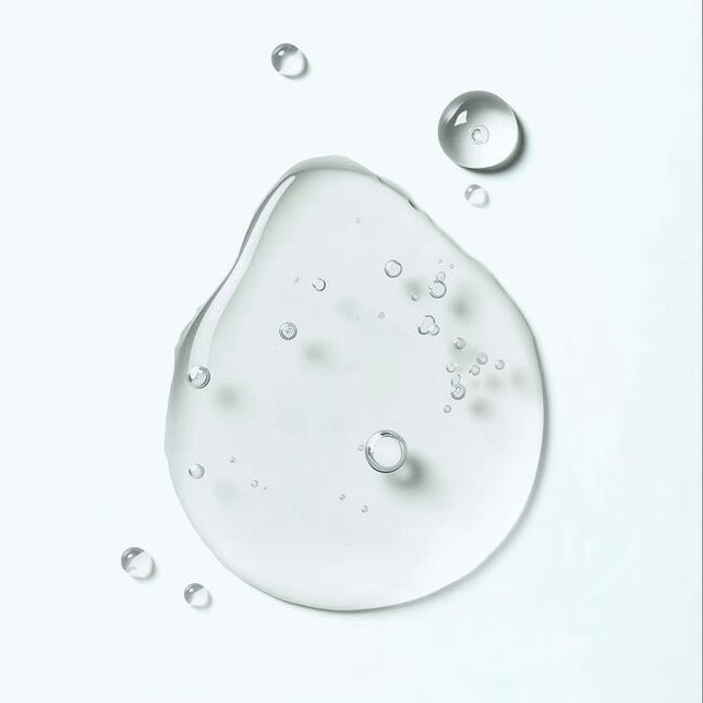 Experience a rejuvenating haircare ritual with the Nioxin Age Defense Shampoo, an anti-aging shampoo formulated to promote fuller, shinier, and healthier-looking hair for longer*.