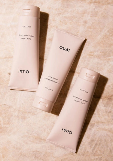 A silicone-free creme that defines your natural curl texture, reduces frizz and adds shine.