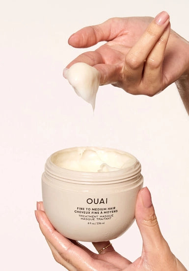 A masque that helps restore hydration, repair damage, and add shine to fine/medium hair with shea butter, panthenol, and hydrolyzed keratin.