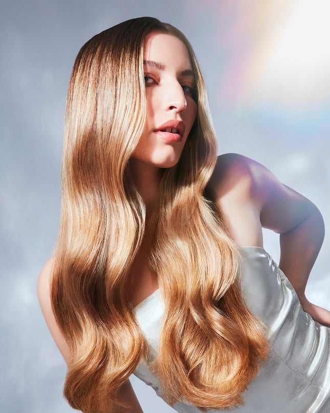 This in-shower Hair Gloss is made with Hyaluronic Acid and Rice Water and will protect color, boost shine, reduce frizz and take strength up a notch.