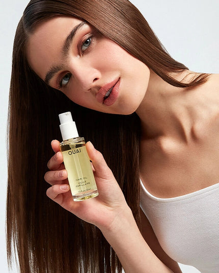 This ultra-lightweight hair oil is color-safe and provides heat protection while fighting frizz and smoothing hair.