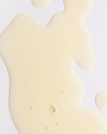 This ultra-lightweight hair oil is color-safe and provides heat protection while fighting frizz and smoothing hair.