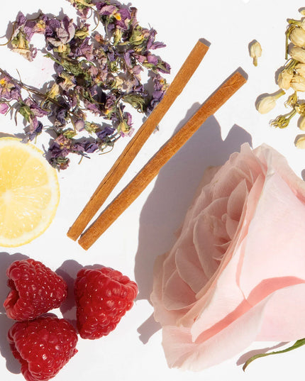 A nuanced blend of rich florals and sheer white musk, this travel size North Bondi perfume was inspired by Sydney’s iconic Bondi Beach, featuring notes of bergamot, Italian lemon, rose de mai, violet, and more. Perfect for your purse or a carry on.