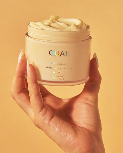 Body Crème St. Barts whisks you a-OUAI and renews skin with nourishing cupuaçu butter, hydrating coconut oil and skin conditioning squalane.